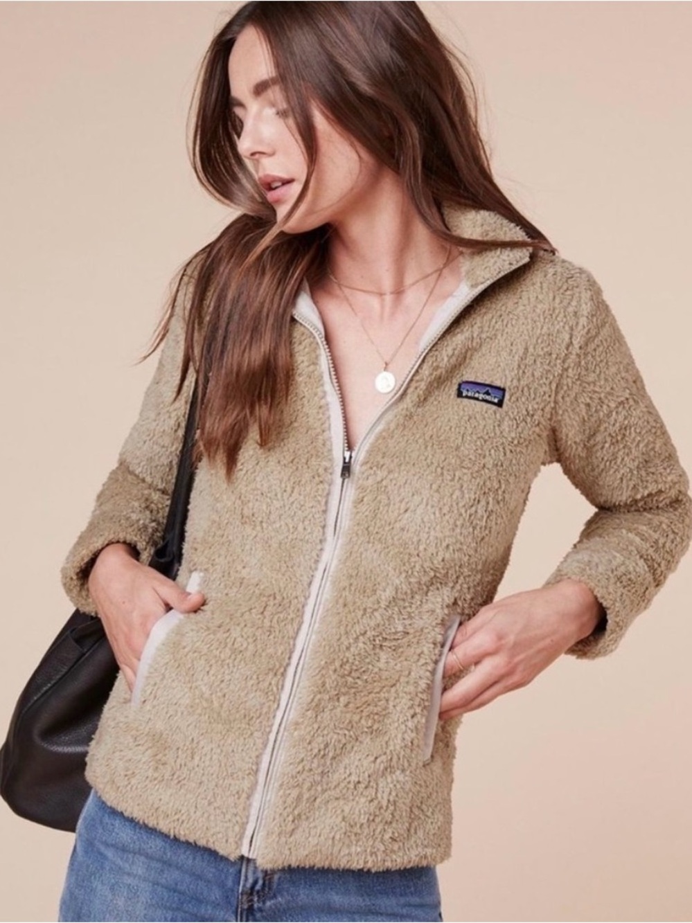 Patagonia Women's Beige/Tan Teddy Fleece Jacket - Full Zipper
